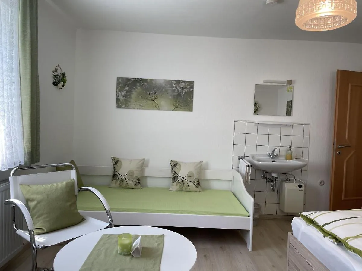 Haus Beate, Fewo Im Bienenparadies Kirchberg 0*,