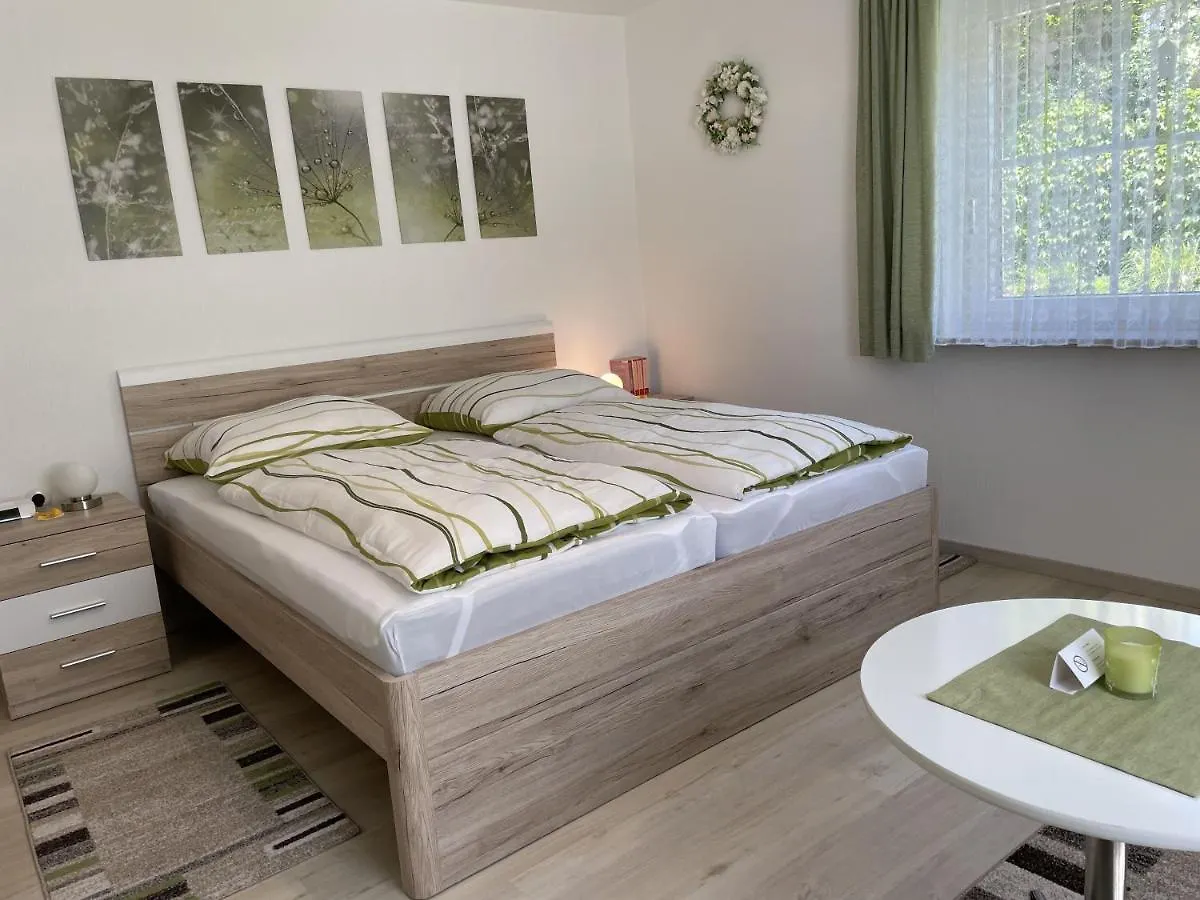 Apartman Haus Beate, Fewo Im Bienenparadies Kirchberg Németország